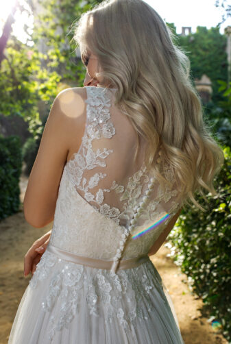 Brautkleid Ivory Alisha B1953 3 Guenstiges Hochzeitskleid 2019 Bei Avorio Vestito Eiche Berlin