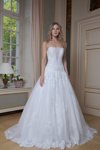 Amera Vera Kollektion 2020 Ivory Brautkleid Amadea B2014 3 Bei Avorio Vestito BrideStore And More Brautmode In Berlin Eiche